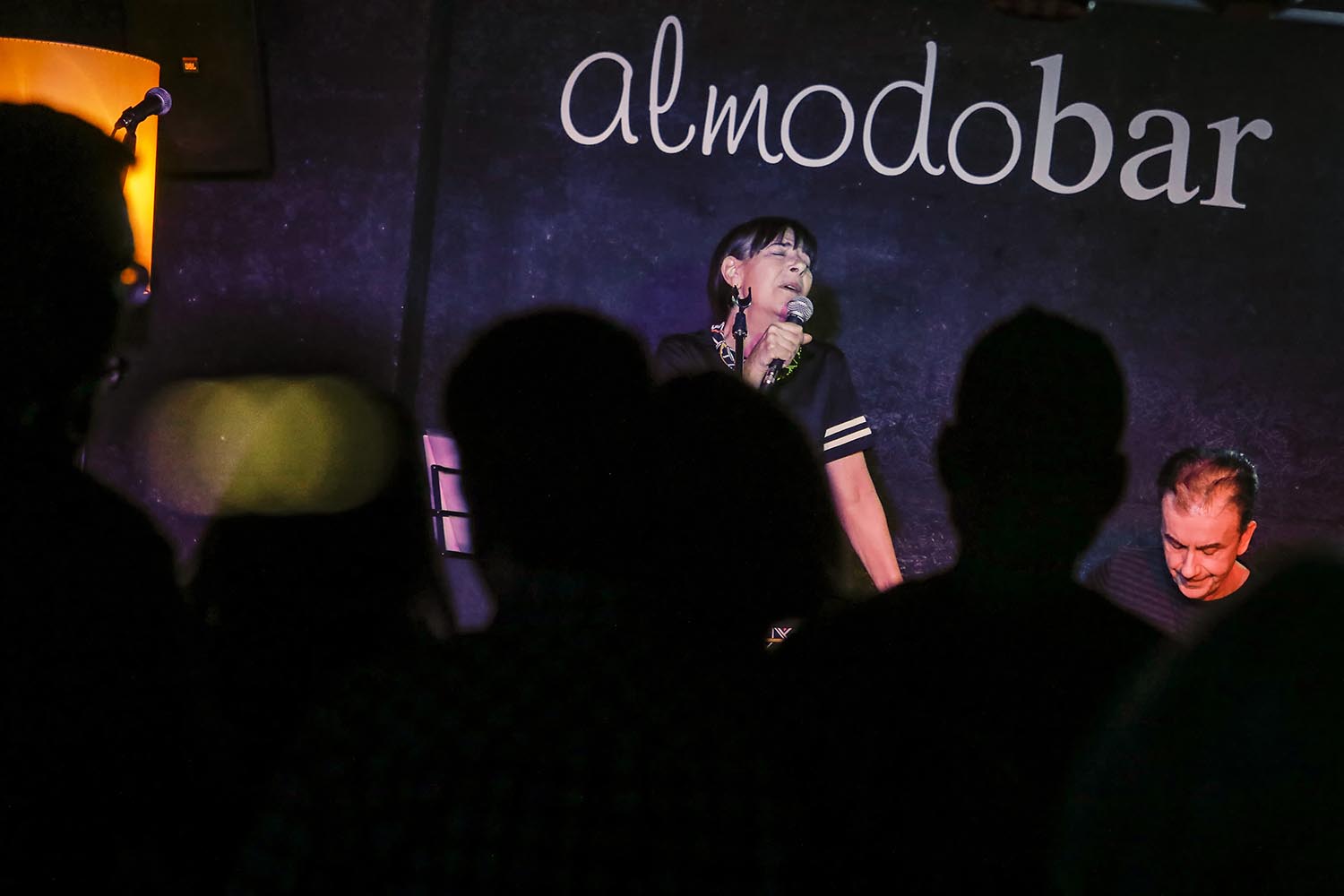 23.02.2019 Barcelona. Icult. Concierto de Kiki D Aki en el bar Almodobar. Foto Laura Guerrero