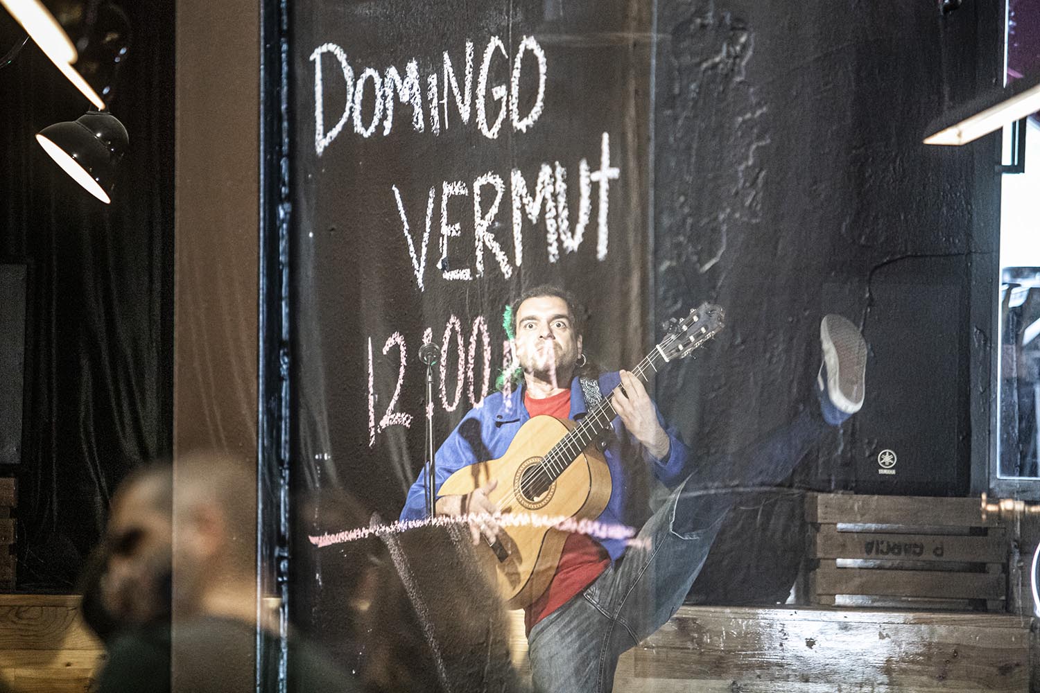 ICULTOTROS ESCENARIOS POSIBLES27-12-2020MATEOLIKACONCERT VERMUTBAR LA BELTER - NOU DE LA RAMBLA 102 - EL RAVAL - BARCELONAFOTO MARTI FRADERA