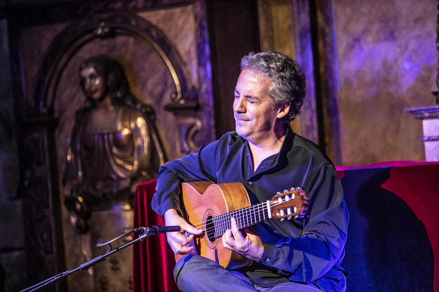ICULT REPORTAJE
11-11-2019
ACTUACION GUITARRISTA FLAMENCO PEDRO JAVIER GONZALEZ EN LA BASILICA DE SANTA MARIA DEL PI
FOTO MARTI FRADERA