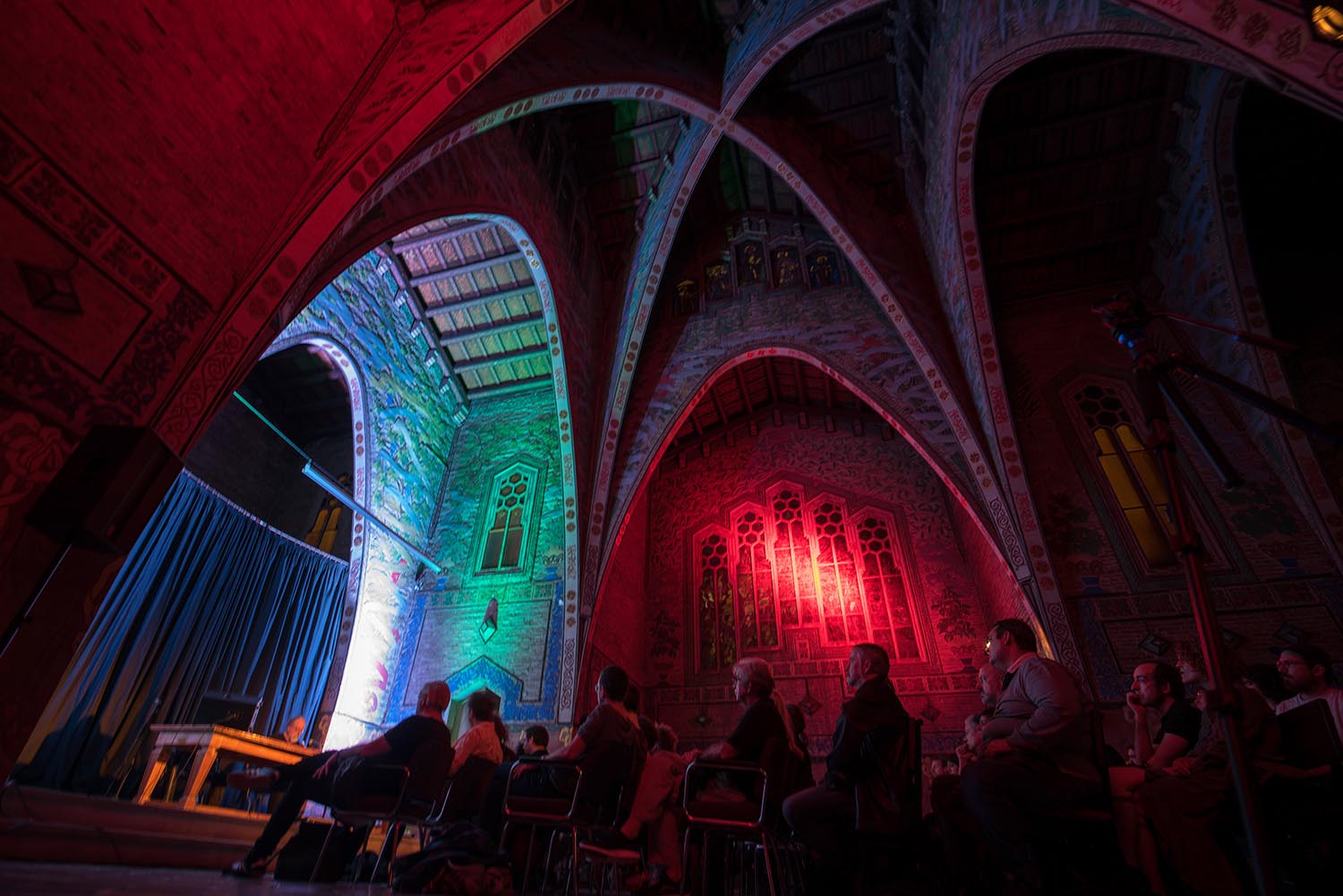 Barcelona 05/10/2019 Actuación del grupo de música experimental Macromassa en la capilla del Col.legi Major Ramon Llull dentro del festival LEM. FOTÓGRAFO SERGI CONESA