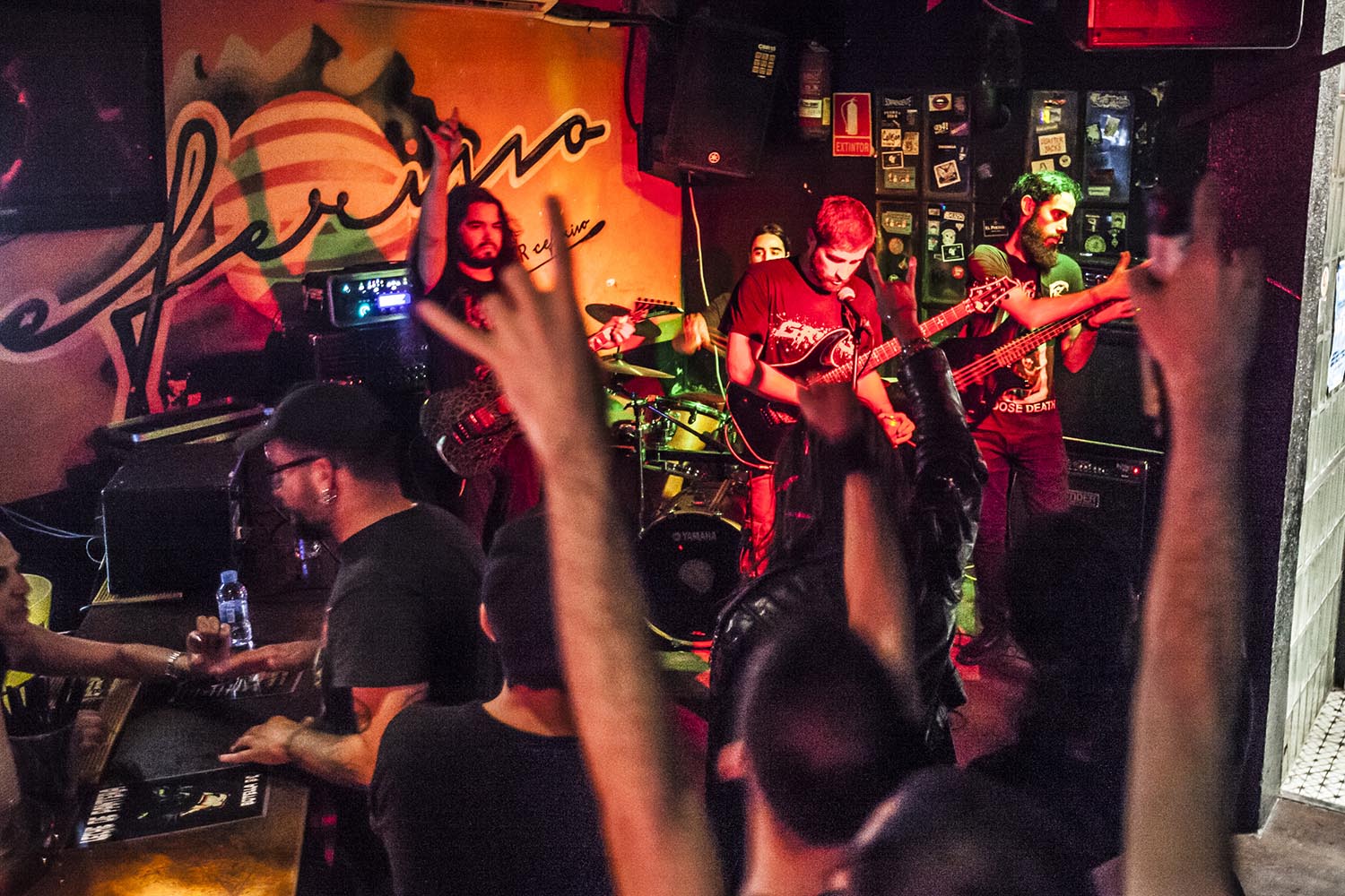 ICULTOTROS ESCENARIOS POSIBLES14-6-2019CONCIERTO DE HEAVY METAL DEL GRUPO UNDERSAVE EN EL BAR CAFERINO EN EL POBLENOU DE BARCELONAFOTO MARTI FRADERA
