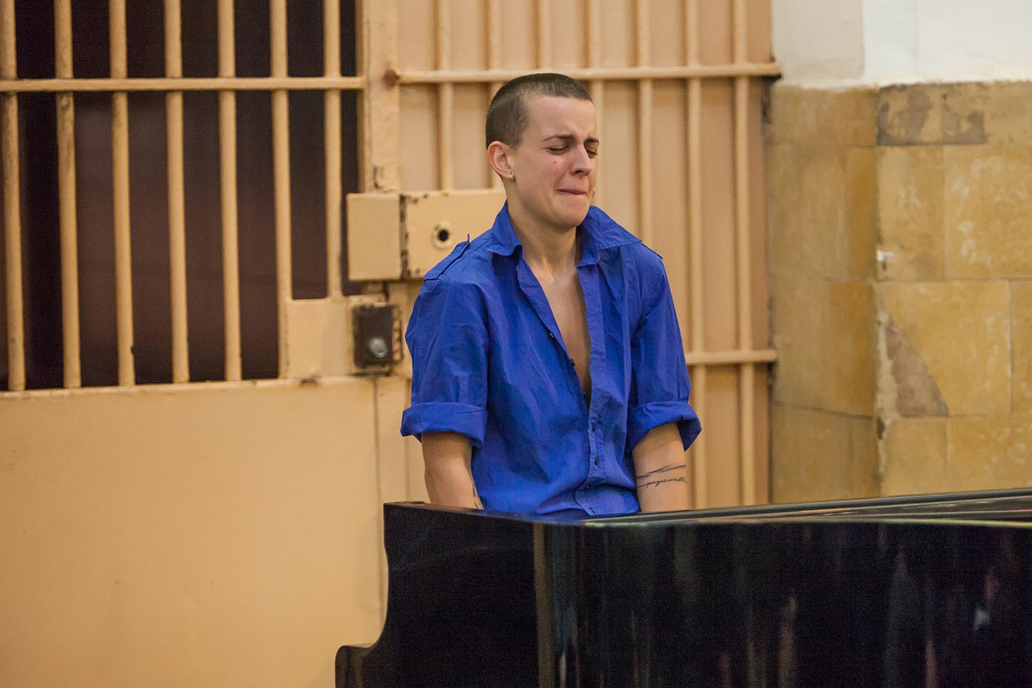 POLITICAOTROS ESCENARIOS POSIBLESVEUS EMMORDASSADES - VOCES AMORDAZADASPRISION MODEL MODELO DE BARCELONALA LIBERTAD DE EXPRESION EN LA PRISIONNO CALLAREMCONCIERTO  DE PIANO SOLOCLARA PEYACOLABORACION VALTONYCFOTO MARTI FRADERA