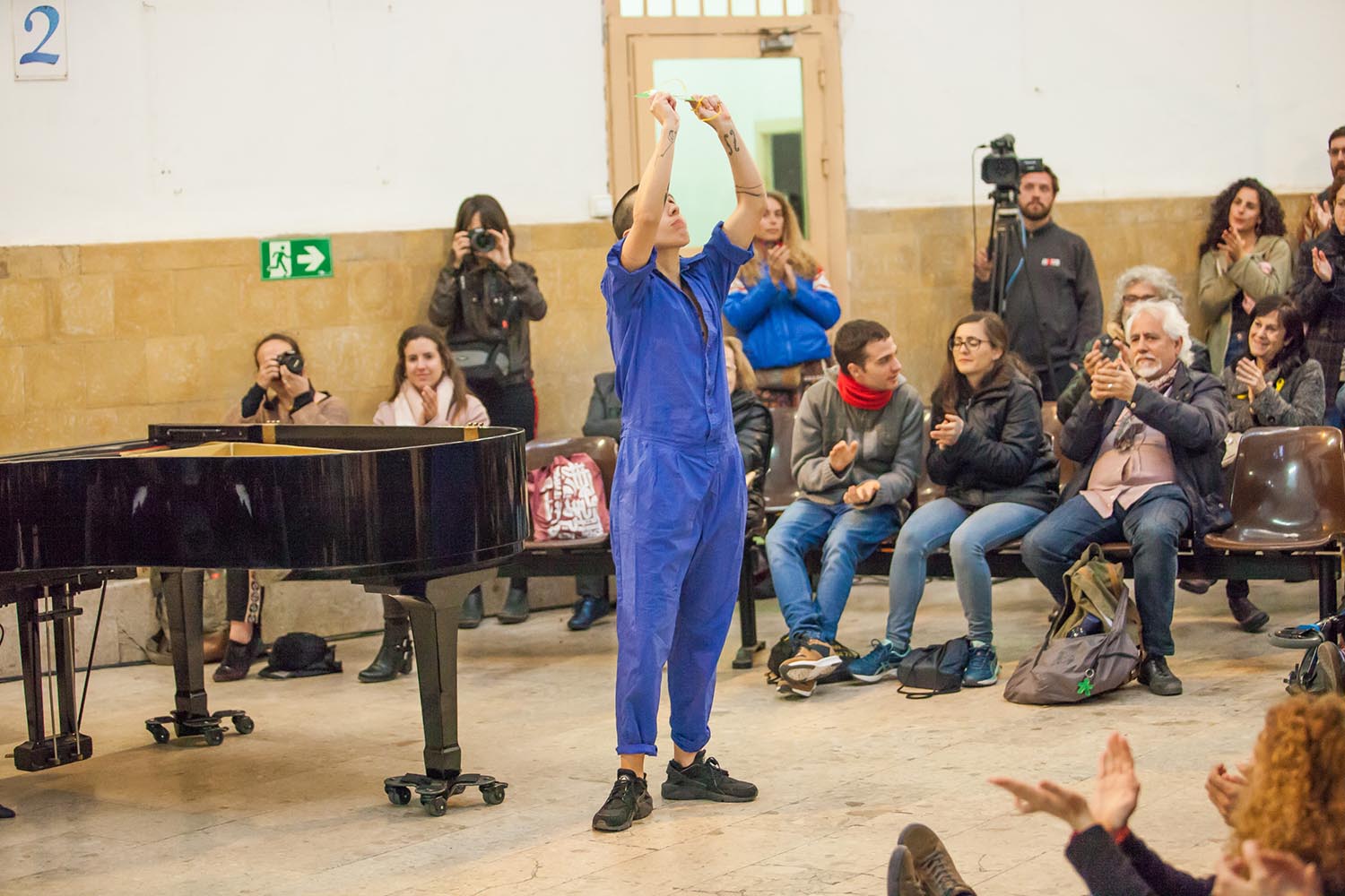 POLITICAOTROS ESCENARIOS POSIBLESVEUS EMMORDASSADES - VOCES AMORDAZADASPRISION MODEL MODELO DE BARCELONALA LIBERTAD DE EXPRESION EN LA PRISIONNO CALLAREMCONCIERTO  DE PIANO SOLOCLARA PEYACOLABORACION VALTONYCFOTO MARTI FRADERA