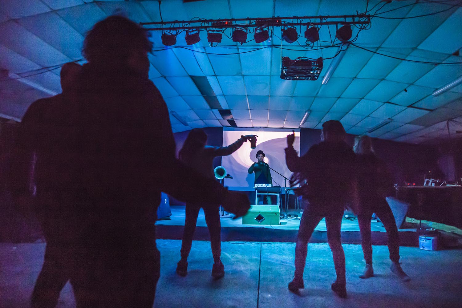 OTROS ESCENARIOS POSIBLES15-02-2019FESTIVAL CYBERPUNK 2019CENTRE SOCIAL OKUPAT EL KOLE - VALL D'HEBRON BARCELONACONCIERTOS, CHARLAS Y ACTIVIDADES CULTURALES EN UNA ANTIGUA ESCUELA OKUPADAFOTO MARTI FRADERA