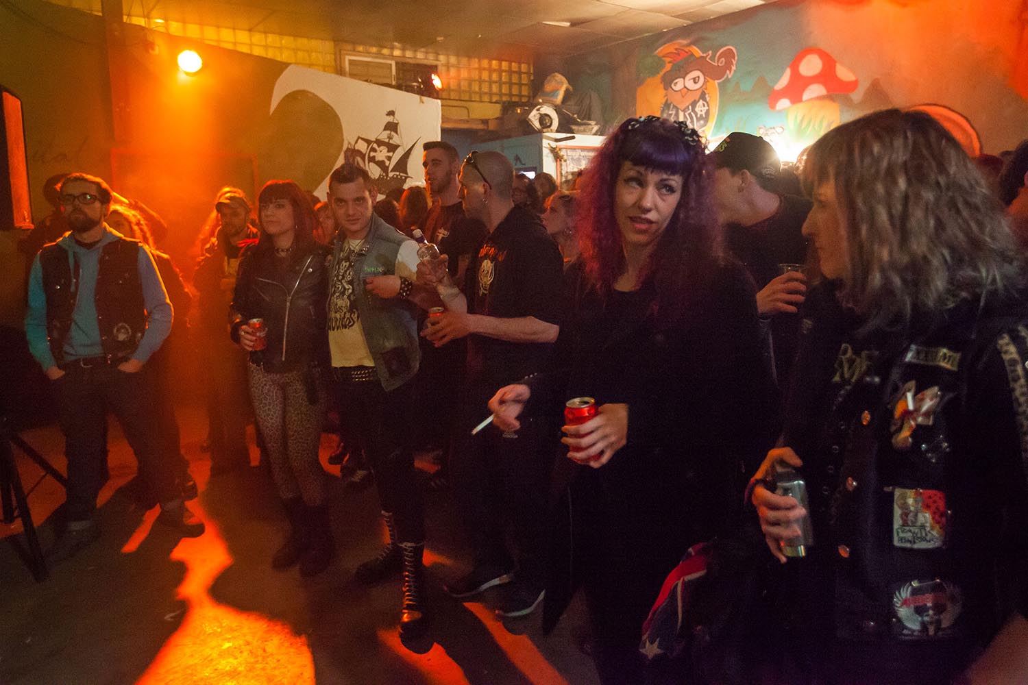 ICULT
OTROS ESCENARIOS POSIBLES
FIESTA POSTNIT BILLY'S MAG
VIA FAVENCIA 411 BARCELONA
FOTO MARTI FRADERA