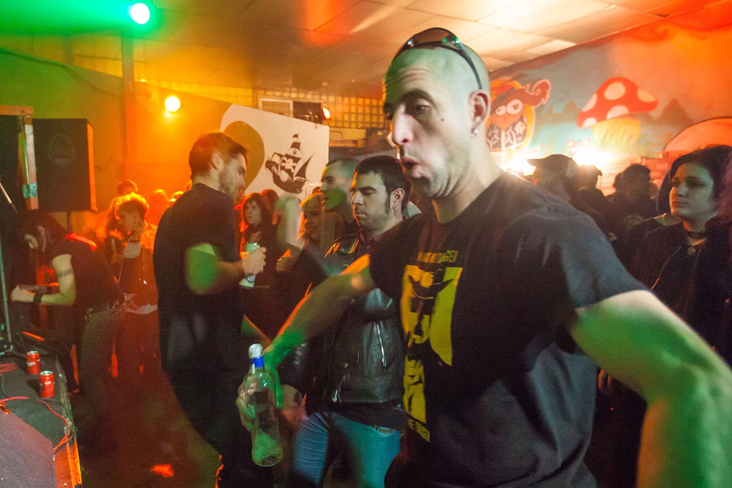ICULT
OTROS ESCENARIOS POSIBLES
FIESTA POSTNIT BILLY'S MAG
VIA FAVENCIA 411 BARCELONA
FOTO MARTI FRADERA