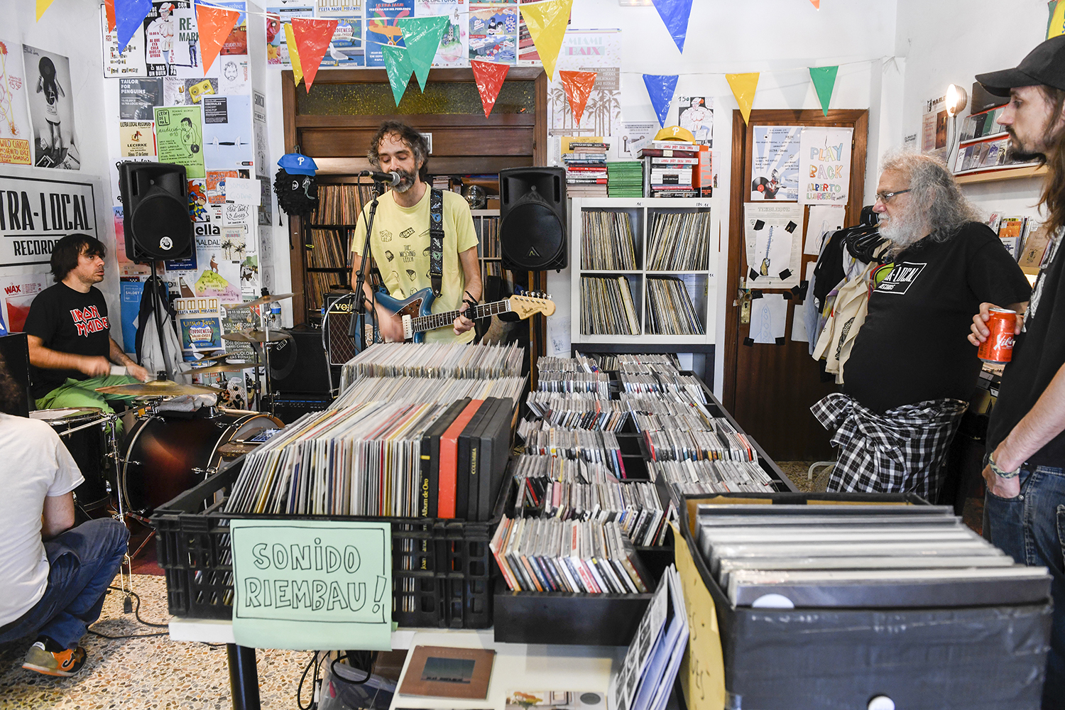 Barcelona 02.06.2018 Icult (otros escenarios posibles) Concierto de Ran Ran Ran en la tienda de discos Ultralocal Records dentro del festival Microclima alternativo al Primavera Sound. Fotografía de Jordi Cotrina